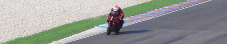 Cordolo - Moto Supersportive in Pista